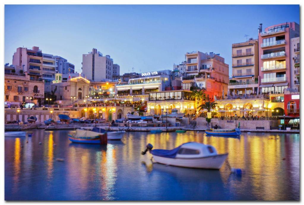 Magical Rooftop Penthouse Sliema Exterior photo